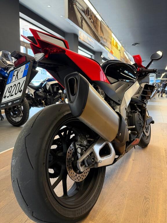 RSV4 1100