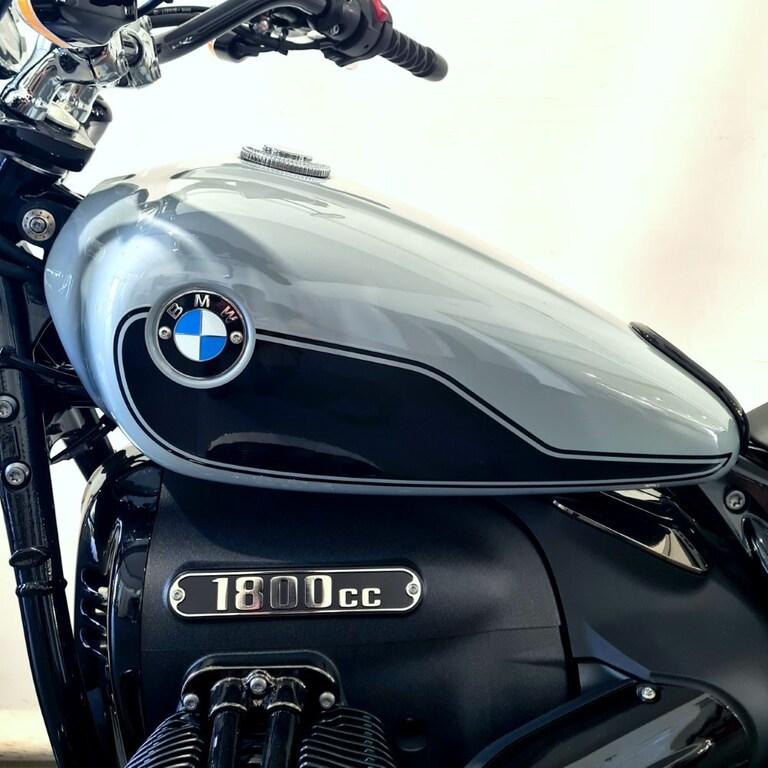 R 18