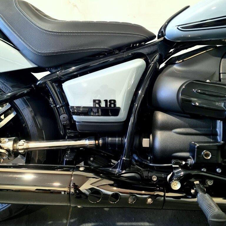 R 18