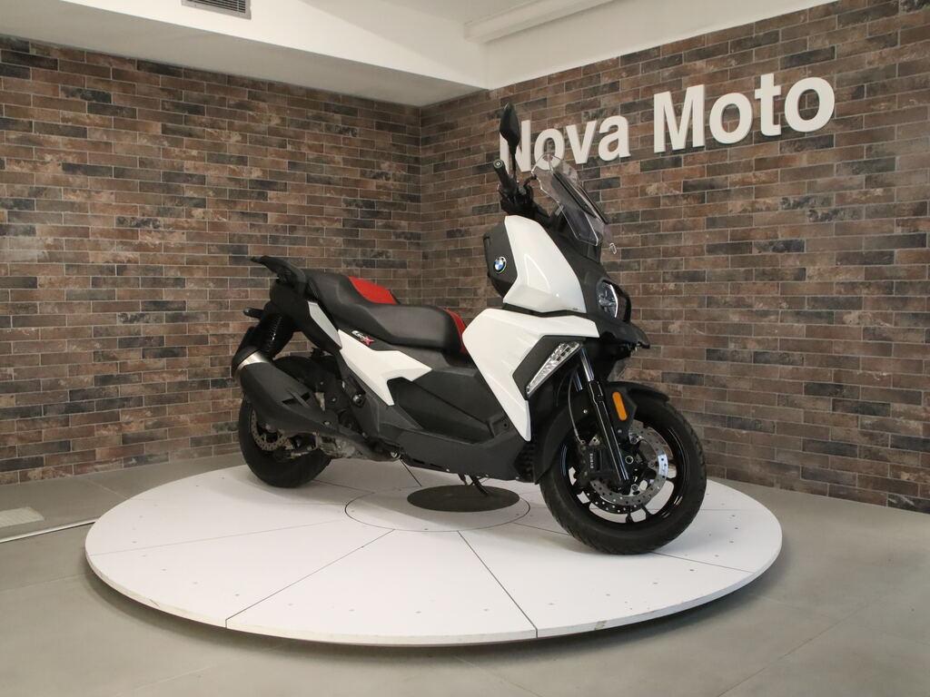 C 400 X