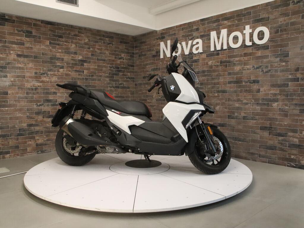 C 400 X
