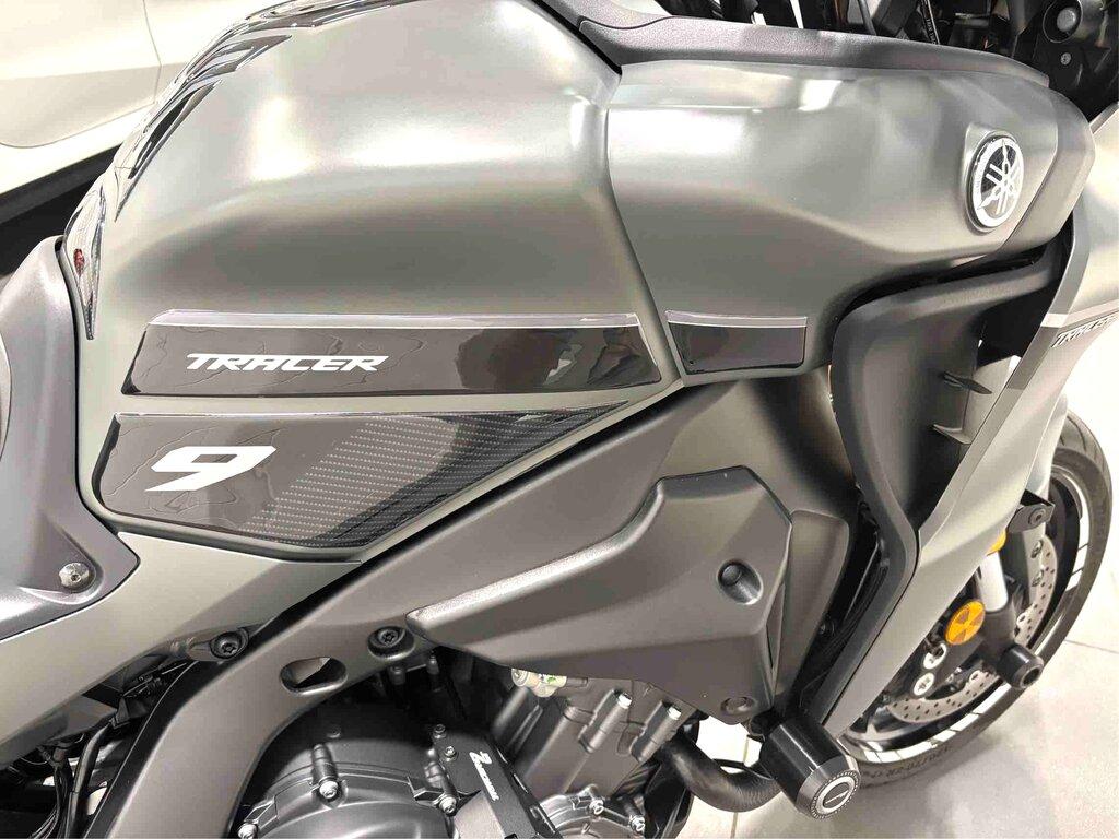 TRACER 900