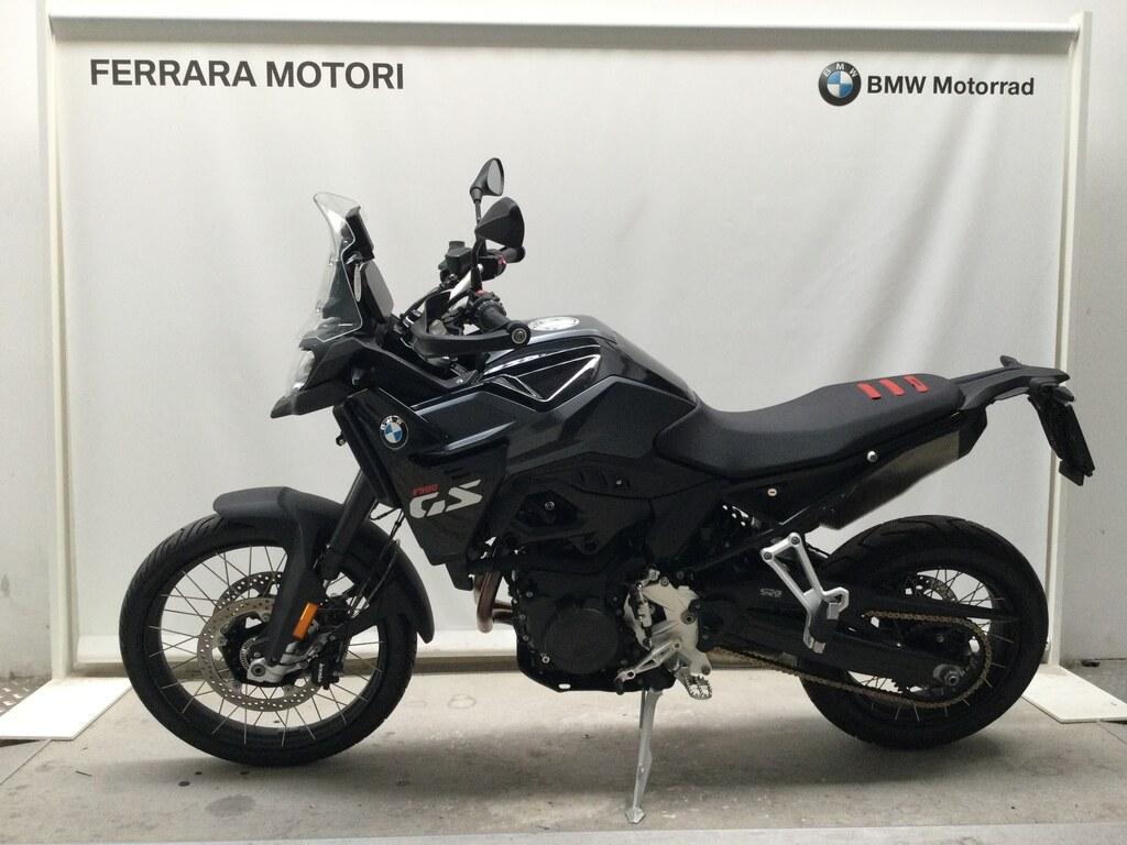 F 900 GS