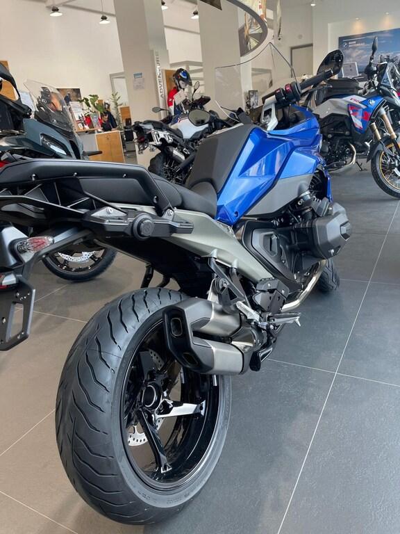 R 1300 RS