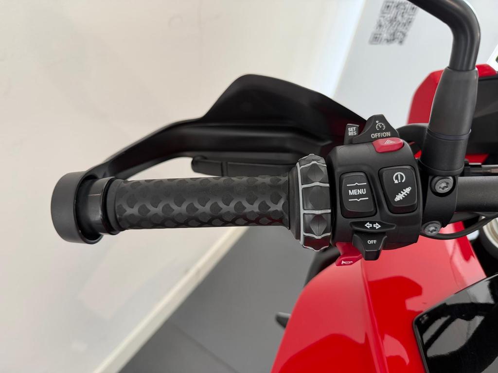 S 1000 XR