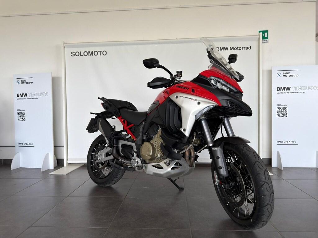 MULTISTRADA V4