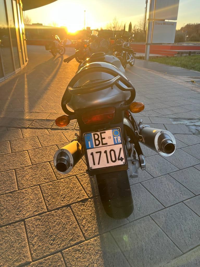V11 1100 SPORT