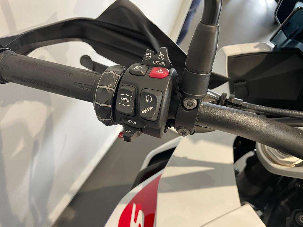 S 1000 XR