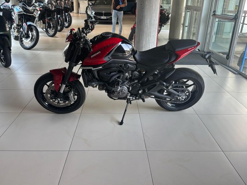 MONSTER 950