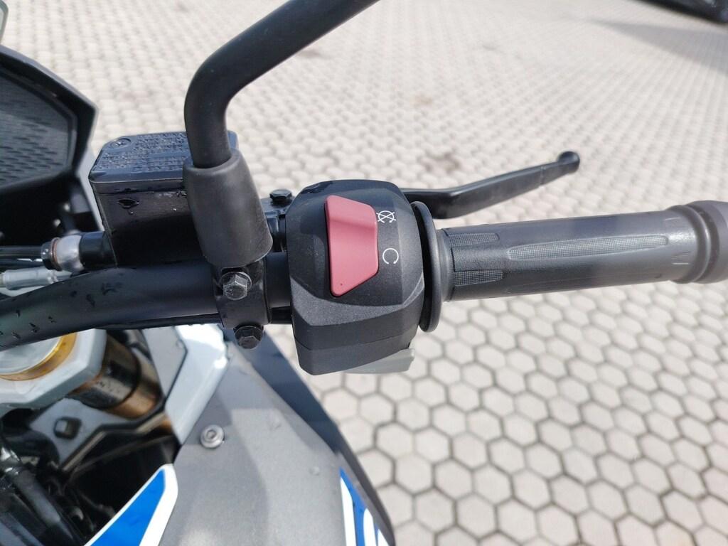 G 310 GS