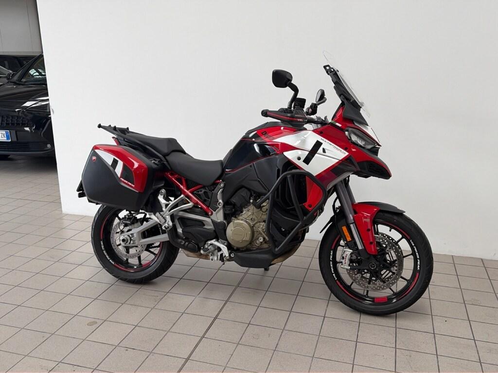 MULTISTRADA V4