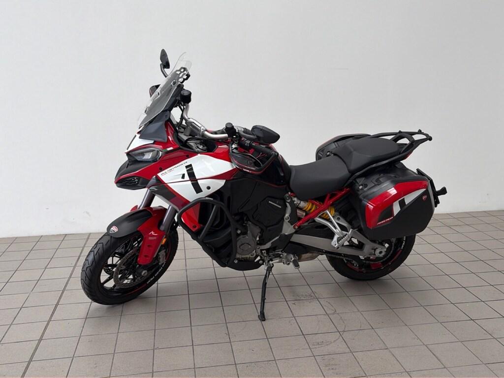 MULTISTRADA V4