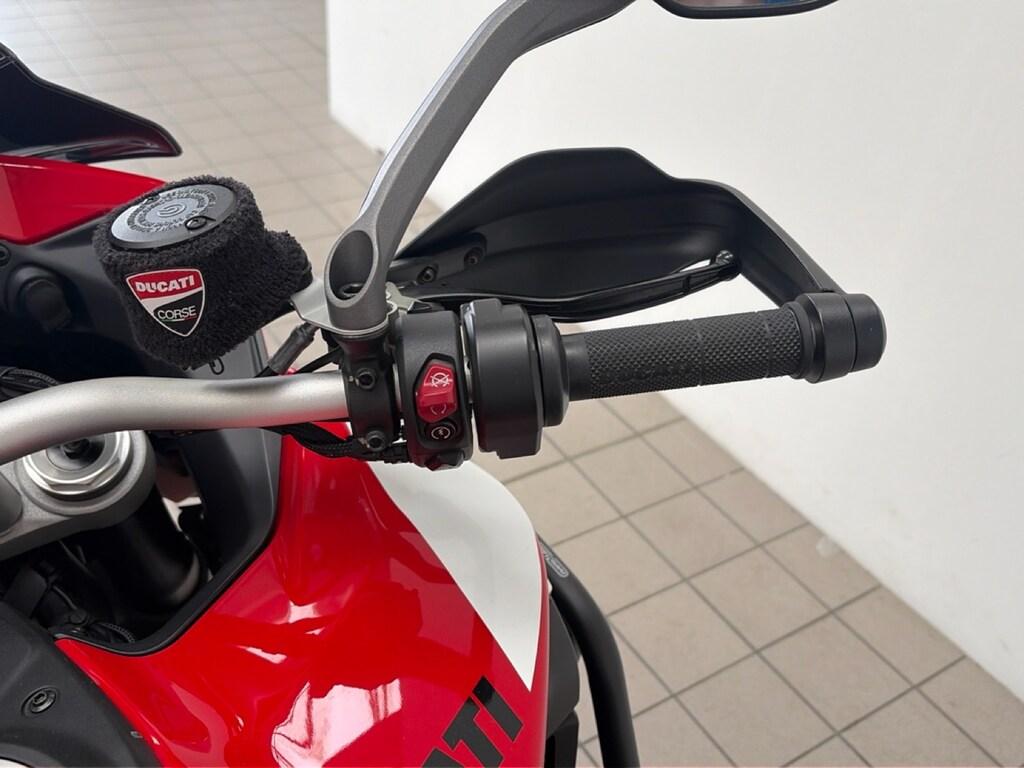 MULTISTRADA V4