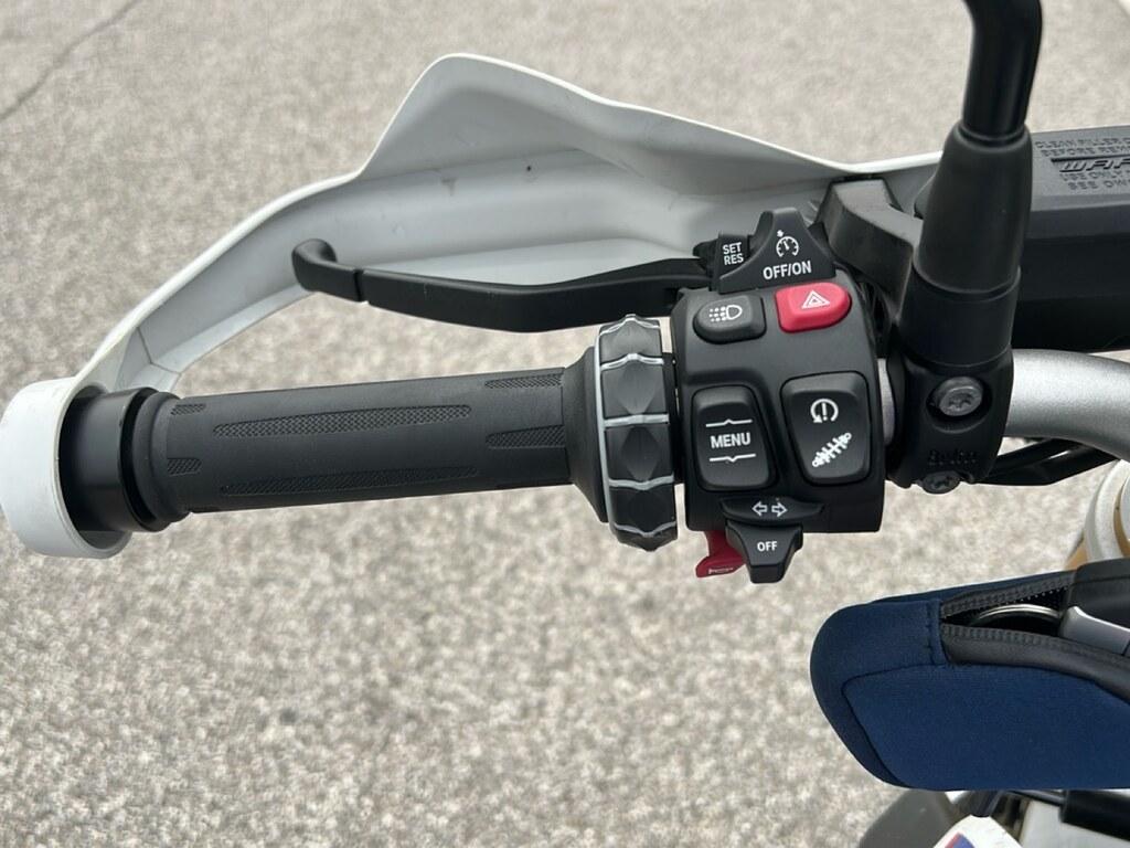 R 1250 R