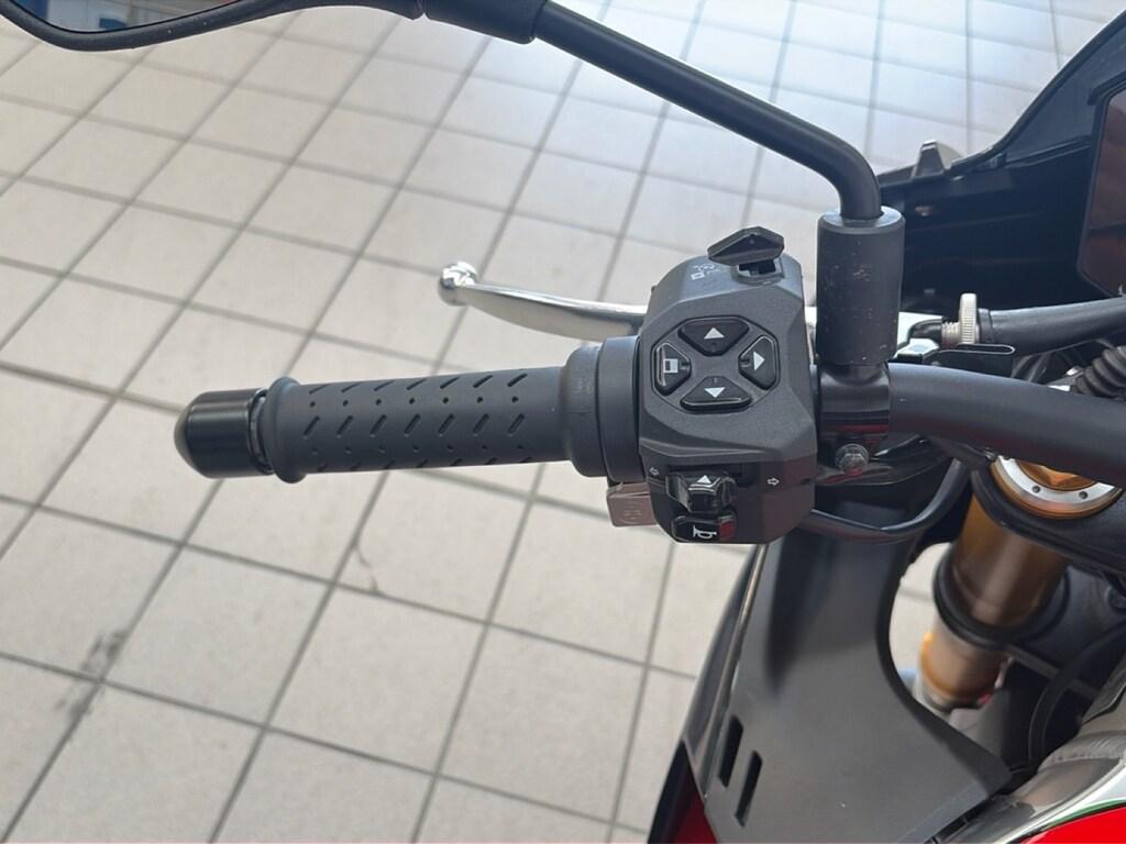 TUONO 1100 V4