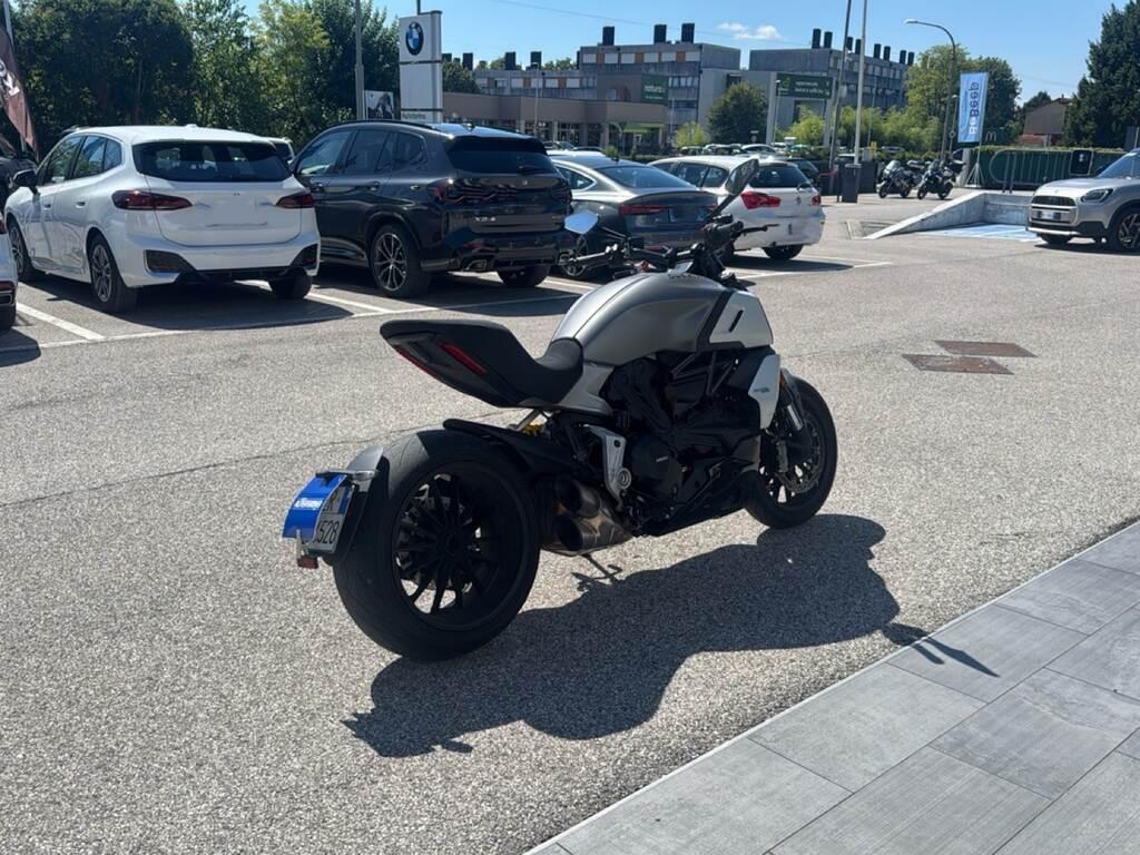 DIAVEL 1260