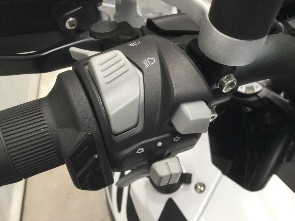 TRK 502