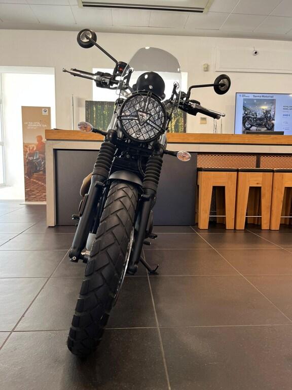 SCRAMBLER 900