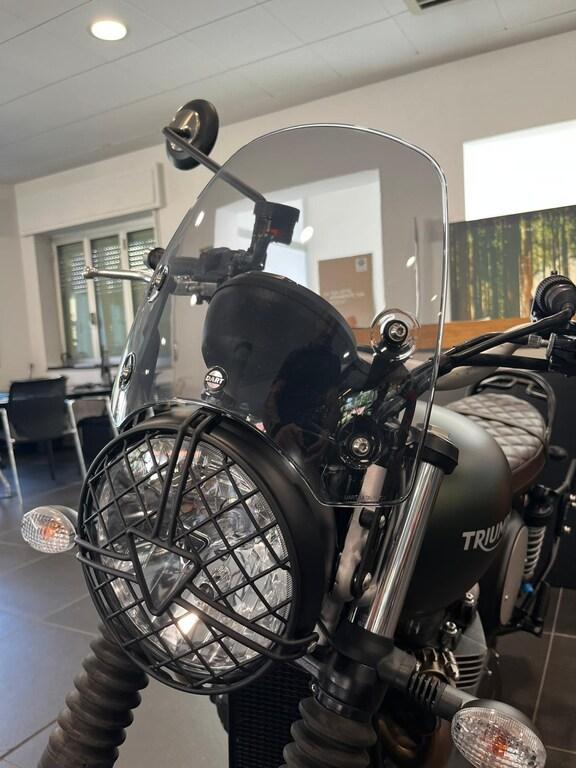 SCRAMBLER 900