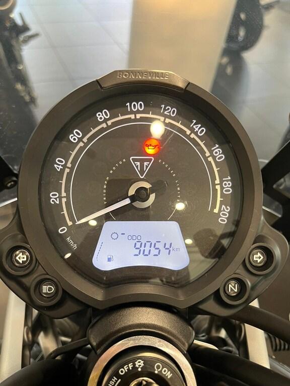 SCRAMBLER 900