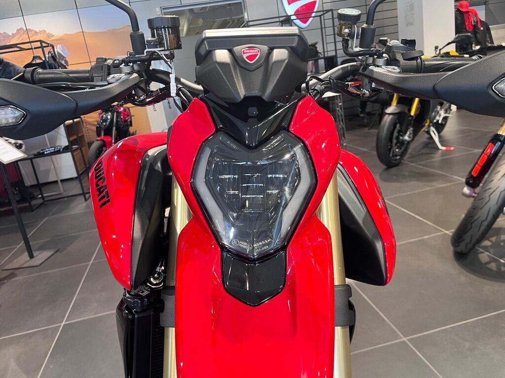 HYPERMOTARD V2