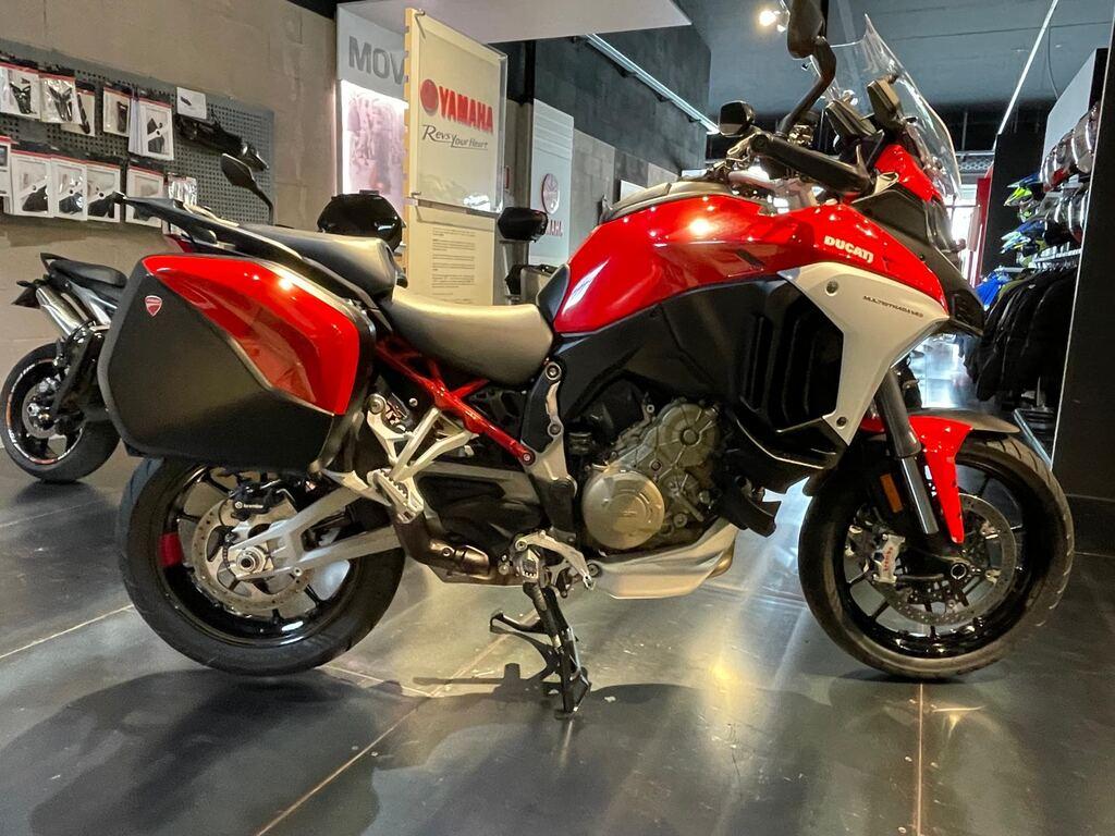 MULTISTRADA V4