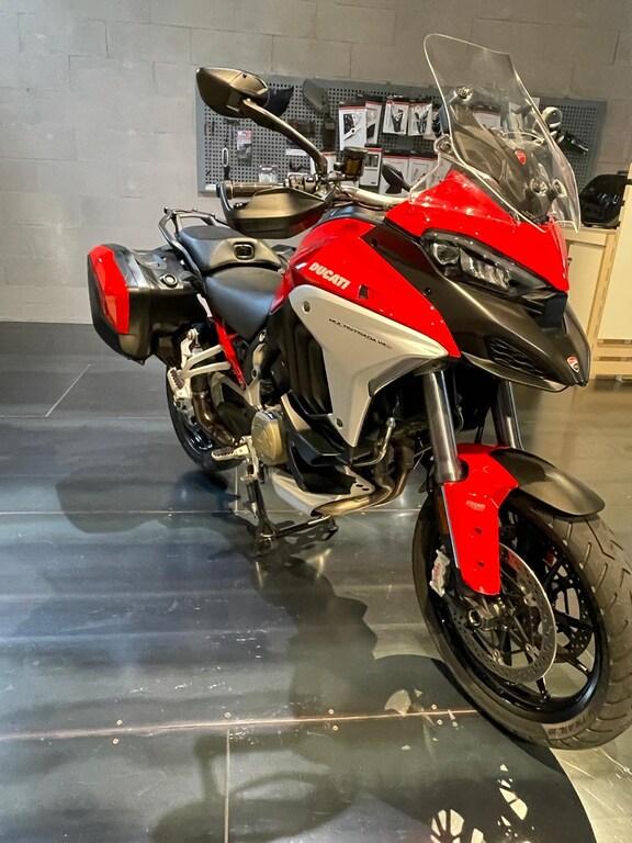 MULTISTRADA V4