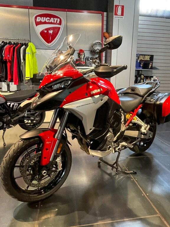 MULTISTRADA V4