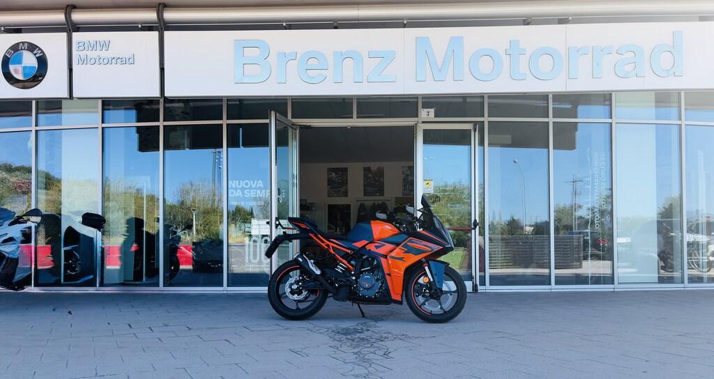 390 RC