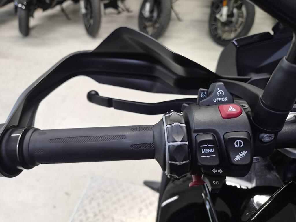 S 1000 XR