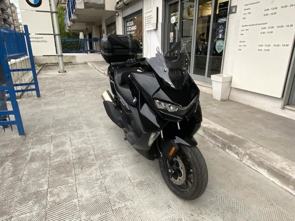 C 400 GT