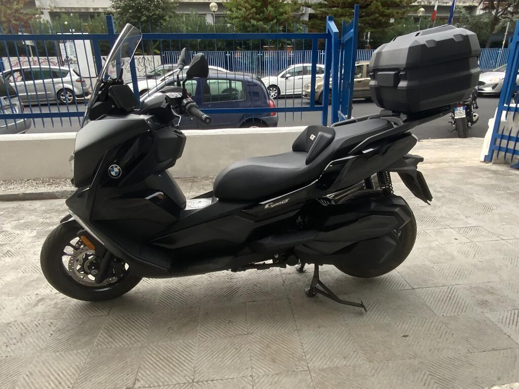 C 400 GT