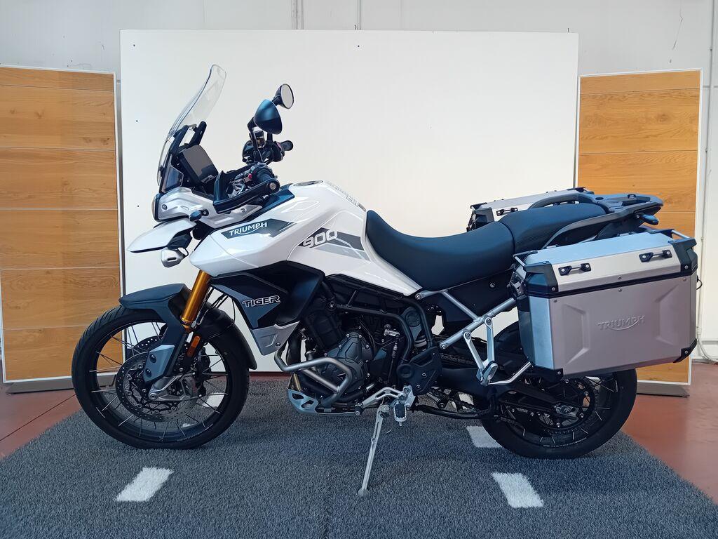 TIGER 900