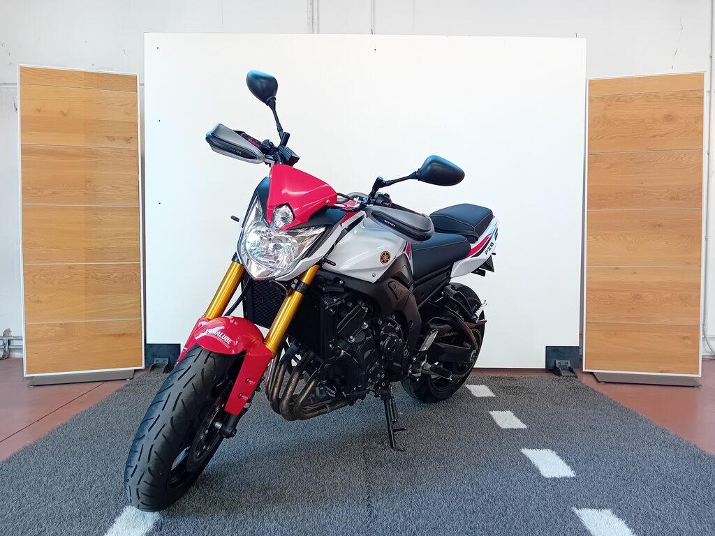 FZ8 780