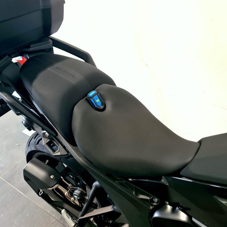 R 1300 RS
