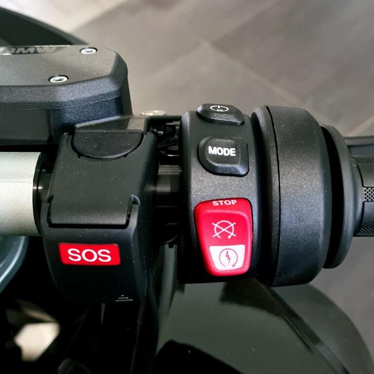 R 1300 RS