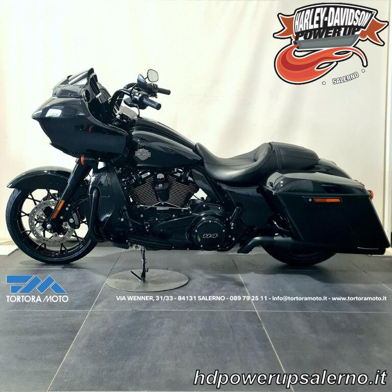 ROAD GLIDE 114 1868
