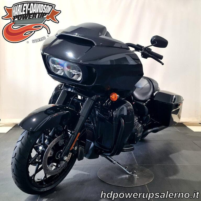 ROAD GLIDE 114 1868
