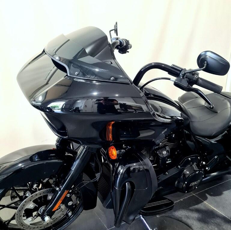 ROAD GLIDE 114 1868