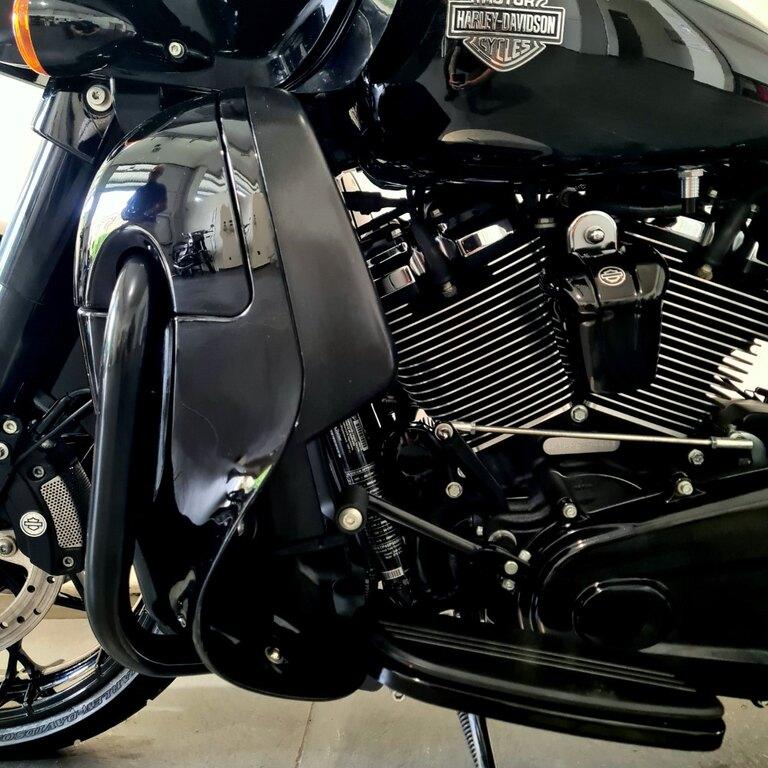 ROAD GLIDE 114 1868