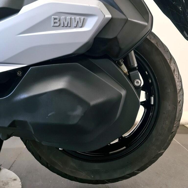 C 400 X