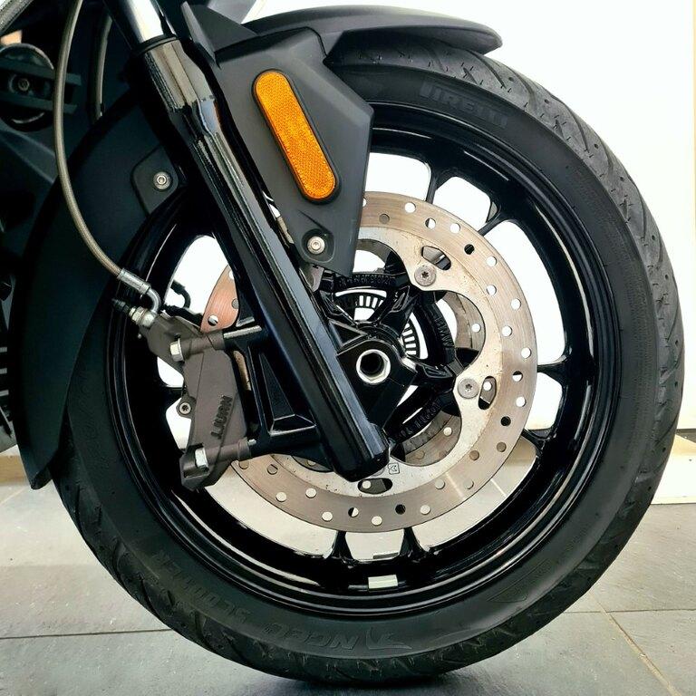 C 400 X