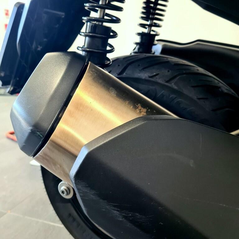 C 400 X