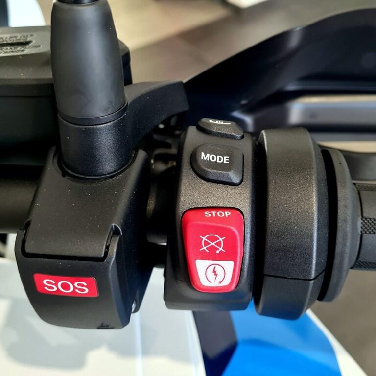 S 1000 XR