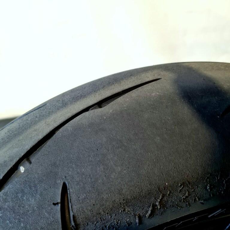 YZF R9 890