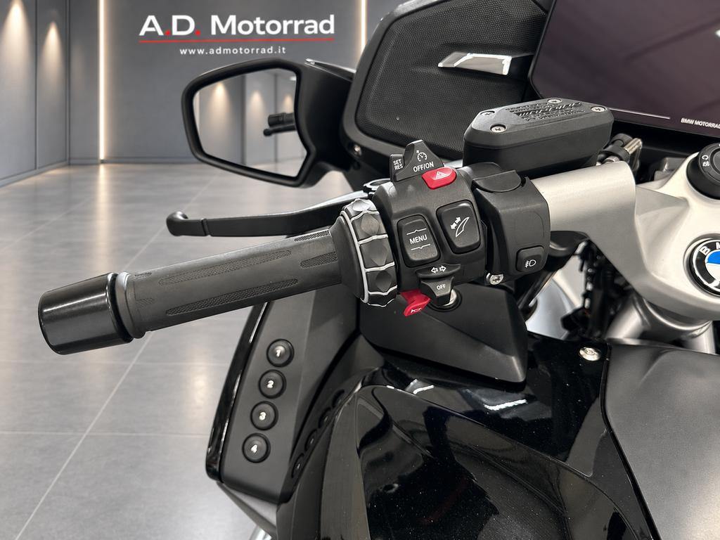 R 1250 RT