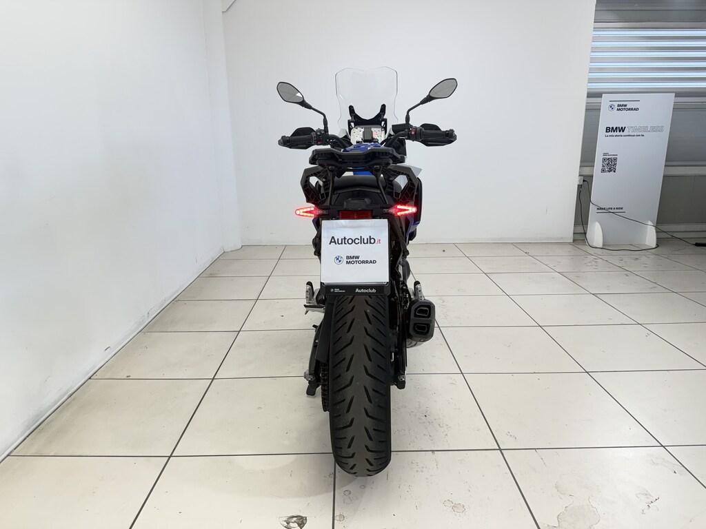 F 900 XR