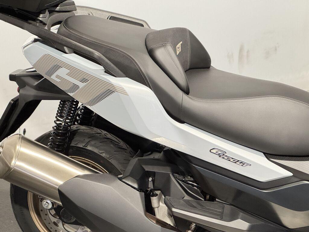 C 400 GT