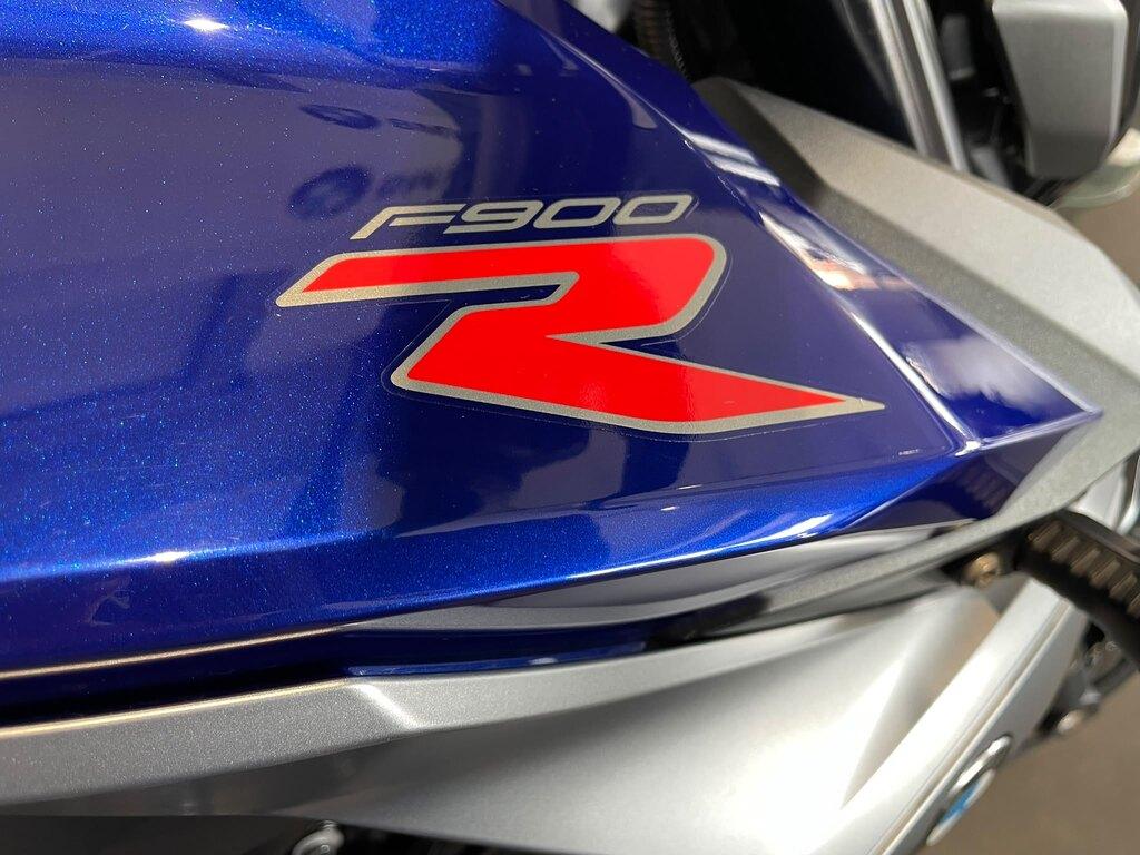 F 900 R