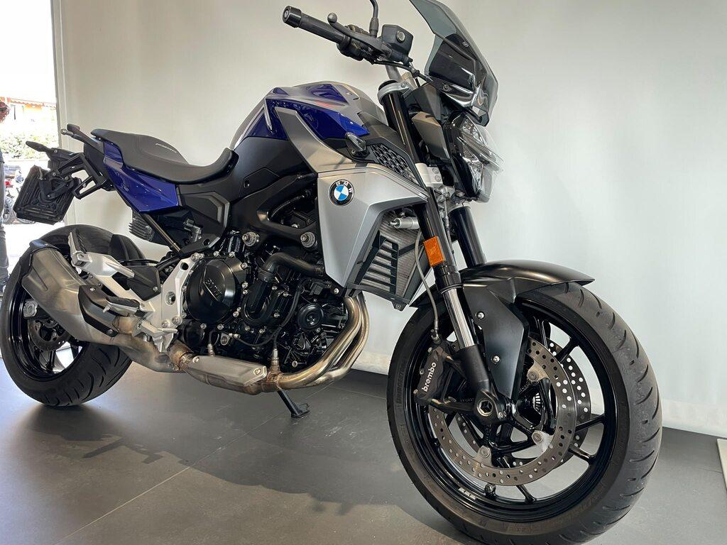 F 900 R